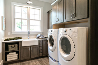 Laundry room photo in Other