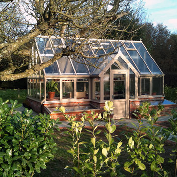 Custom made greenhouses