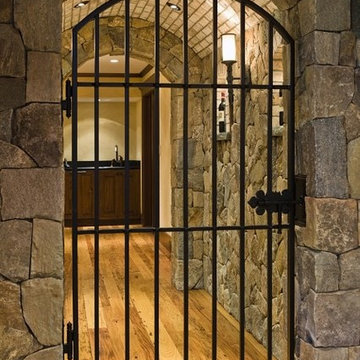 North Shore Award Winner Wine Cellar & Tasting Room