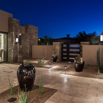 Conrad Residence - Courtyard