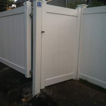 West Hartford | PVC Privacy Custom Double Gate