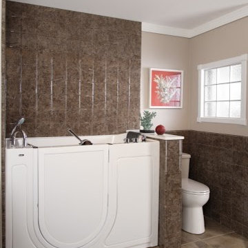 6" x 6" Traditional Tiled Wall Panels (Wall Color: Mocha Gloss; Pattern: 6' x 6"