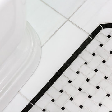 Lincoln Park Loft Bathroom Design