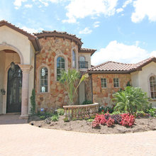 Stone/Stucco Exterior