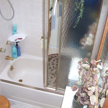 Slip Into Serenity (Before Photo): Colorado Springs Bath Remodel