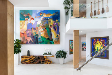 Entryway - modern entryway idea in Miami