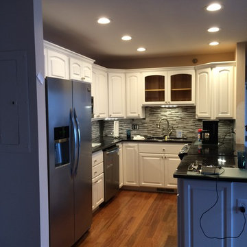 Kitchen Cabinet Refacing and Resurfacing