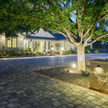 Modern Farmhouse in the Valley