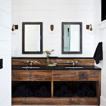 Cottage bathroom