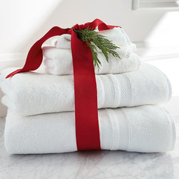 PB ORGANIC 600-GRAM WEIGHT BATH TOWELS - Bath Towels