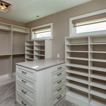 2019 Custom 2 story with Dual Island Kitchen, 5 beds, wet bar, exercise room