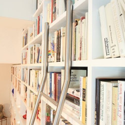 SL.6000.KL Positionable Library Ladder Close Up - Storage And Organization