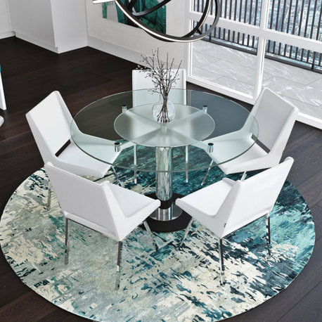 Modern Fiore Dining Chair in White Leatherette and Chrome