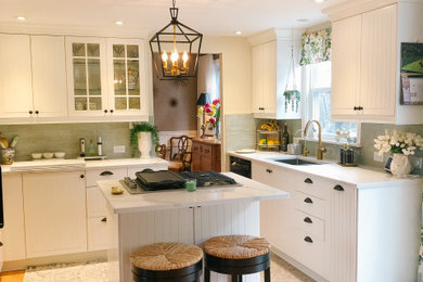Example of a transitional kitchen design in Montreal