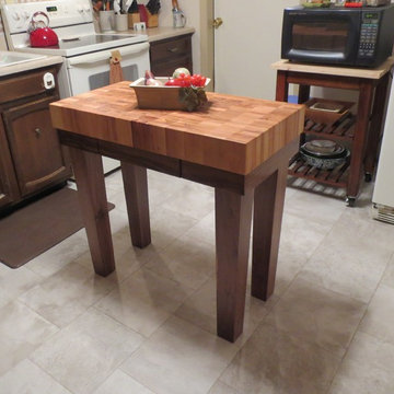 Maple End Grain Gathering Butcher Block Kitchen Island Cart