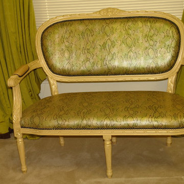 Loveseats in faux leather