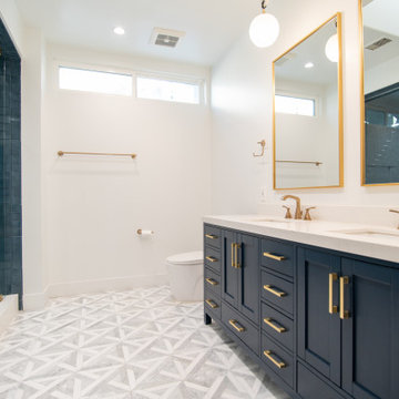 Steam shower, Studio City