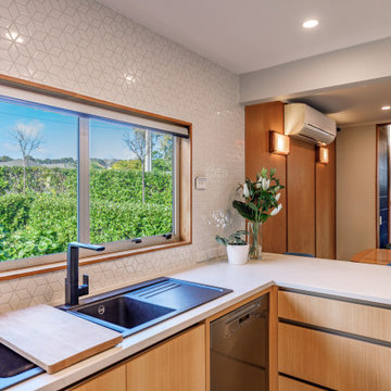 Accessories for Sink Units can be very functional!