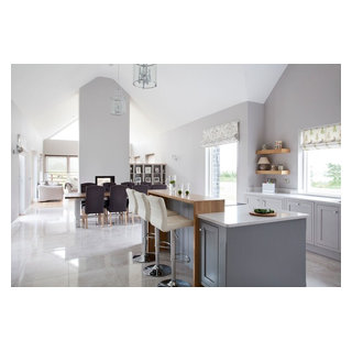 Mrs Stapleton - Modern - Kitchen - Other - by Savvy Kitchens | Houzz IE