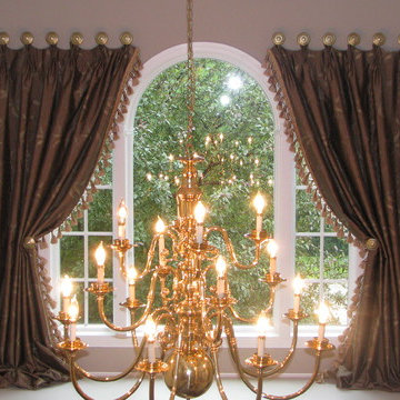 Peg Mounted Draperies