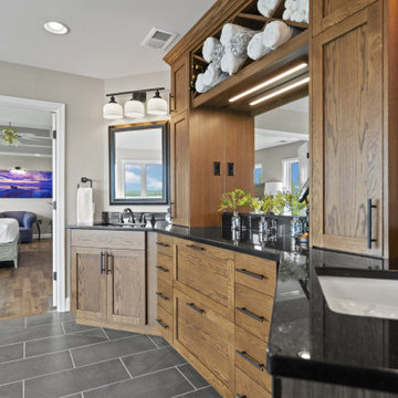 Can we spend all day in this bathroom?