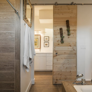 My Houzz: Contemporary Home Hugs a Central Courtyard