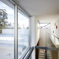 House Latisia - Windows And Doors