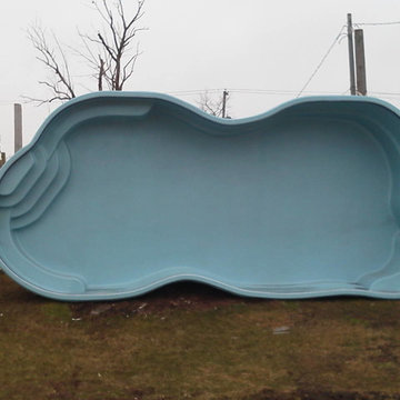 Leading Edge - Traverse Bay Fiberglass Swimming Pool