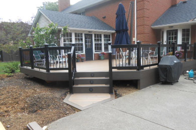 Inspiration for a deck remodel in Cleveland