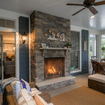 Screen porch of Captain's Watch