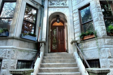 This is an example of an eclectic exterior in New York.