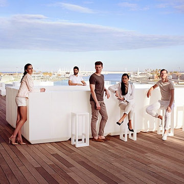 Vela Outdoor Bar