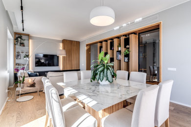Foto di una sala da pranzo design