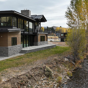 Creekside 4