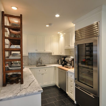 Chef Zoë François' Kitchen Featuring a 48" BlueStar Rangetop