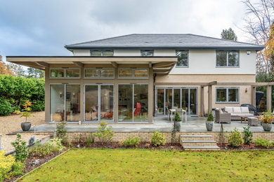Design ideas for a contemporary home in Hampshire.