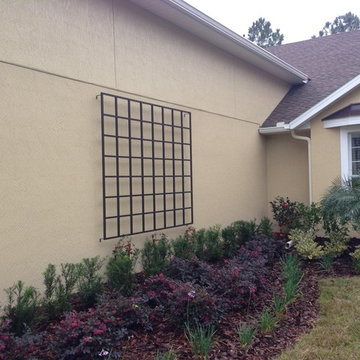 7' high x 8' wide Aluminum Grid Trellis