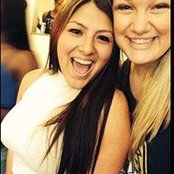 Amanda Giron's photo