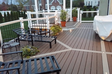 Deck - traditional deck idea in Philadelphia