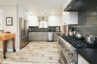 New kitchen in Tarzana