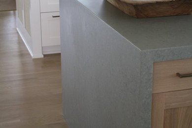 Example of a beach style kitchen design in Wilmington