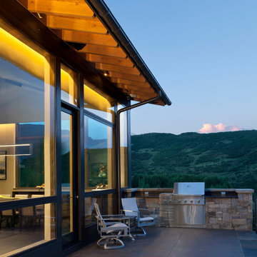 Bridle Path Lane New Home