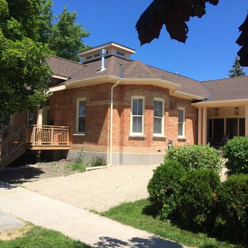 Collingwood On, Renovation of late 1800's bungalow with addition