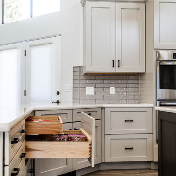 Transitional Kitchen