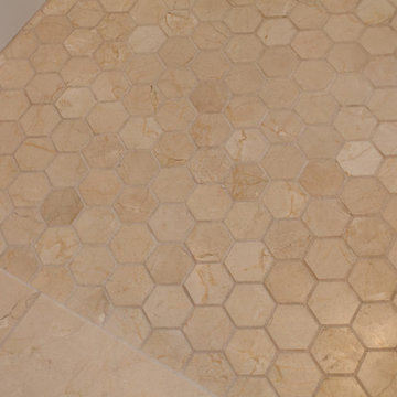 MAVERICK CIRCLE | master bathroom