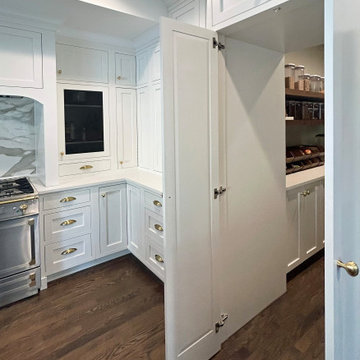 Heritage Reimagined: Built‑In Pantry and Appliance Wall