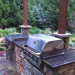 Stone & Water - Outdoor Grills