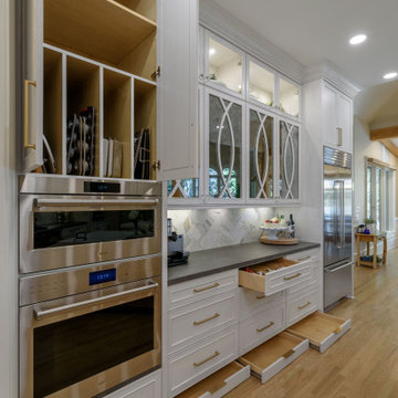 Ashmore Hall Kitchen & Powder Bath