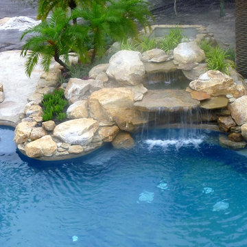 Pool Waterfall Miami