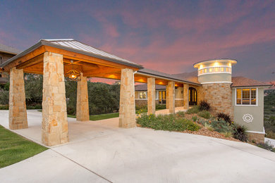 Large southwest exterior home photo in Austin